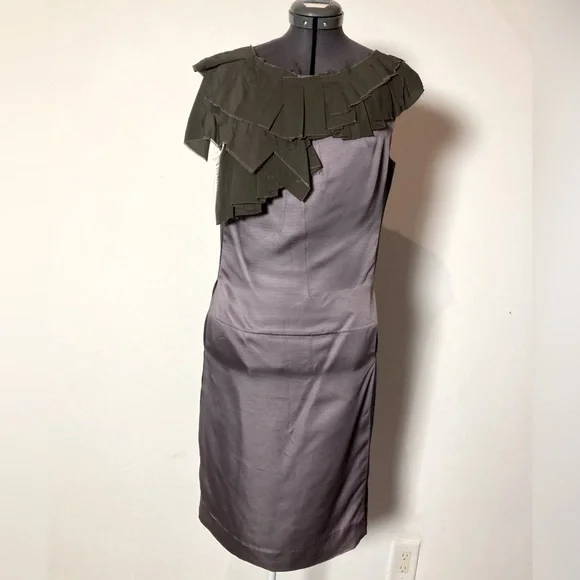 Marni Ruffled MIDI Dress Size S Excellent Condition  Pre-Owned 