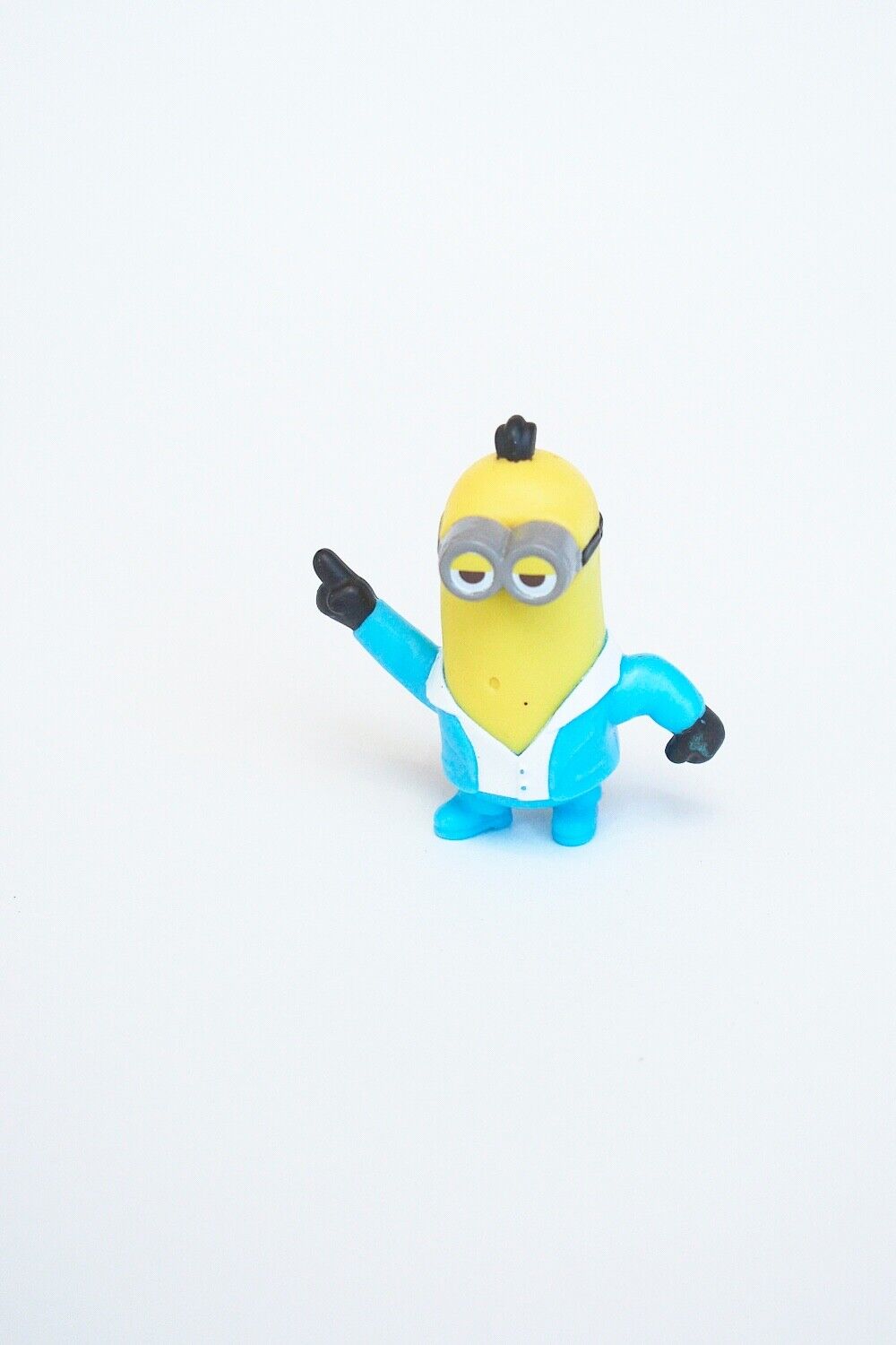 Minions Disco Suit Kevin 2.5" McDonald's Minion Figure 2019 Minty 